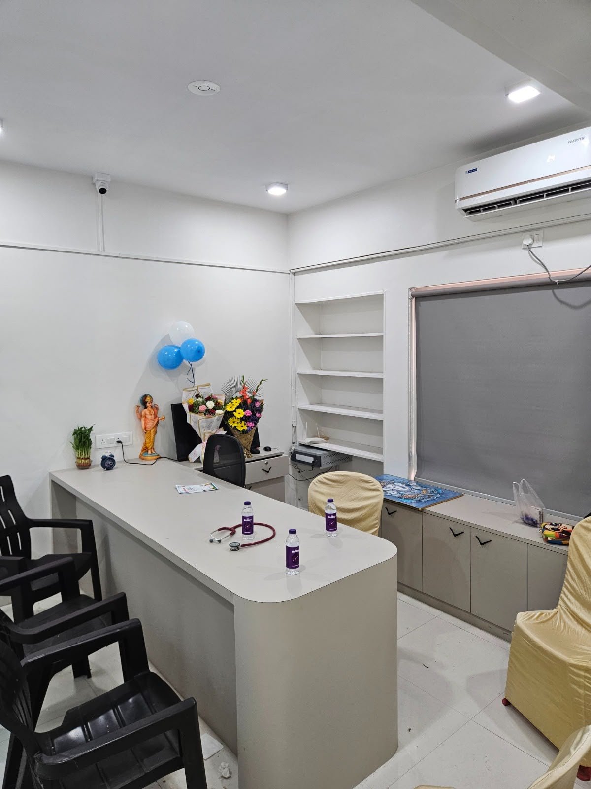 Dr. Narendra Consultation Chamber at Aai Children's Clinic